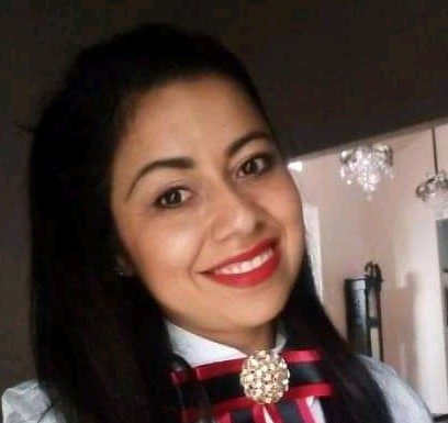 IVONNE LEAL RAMOS: MAMÁ Y MAESTRA PARA FORMAR SERES HUMANOS CAPACES DE AMAR