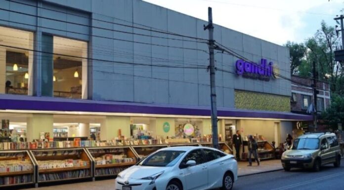 Cierran librería Gandhi para convertirla en oficinas