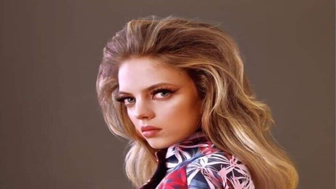 Benito Santos y Mariana Zaragoza lanzan “esperanza” y “pureza”. Moda con causa.