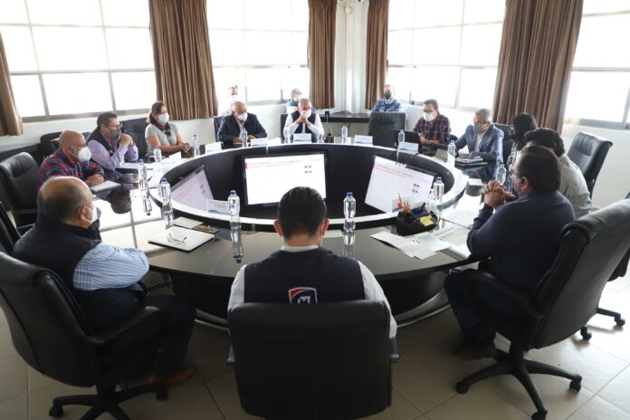 FERIA CANCELADA MESA REDONDA