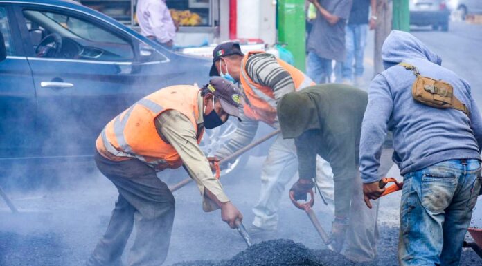 ARRANCA EN TULA DE ALLENDE PROGRAMA DE BACHEO EN EL PRIMER CUADRO DE LA CIUDAD