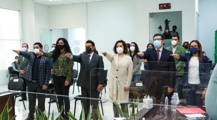 CONSEJERA PRESIDENTA ENTREGA INFORME DE ACTIVIDADES 2020-2021