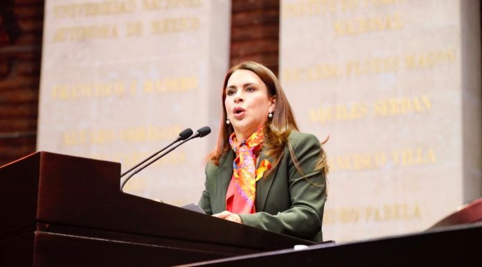 LLAMA CAROLINA VIGGIANO A LAS MUJERES A ACTUAR CON VALENTÍA, MÁS ALLÁ DE LOS PARTIDOS POLÍTICOS O DE IDEOLOGÍAS, PARA EXIGIR SUS DERECHOS