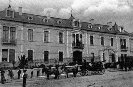 LA CASA RULE