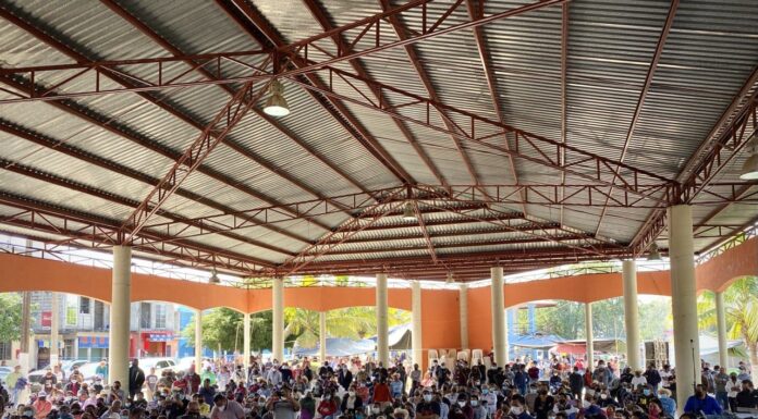 Los verdaderos enemigos son la pobreza, la inseguridad y la falta de oportunidades: Julio Menchaca