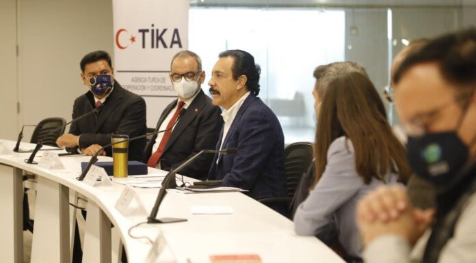 RECIBE HIDALGO DONATIVO DE TURQUÍA PARA PERSONAS ADULTAS MAYORES