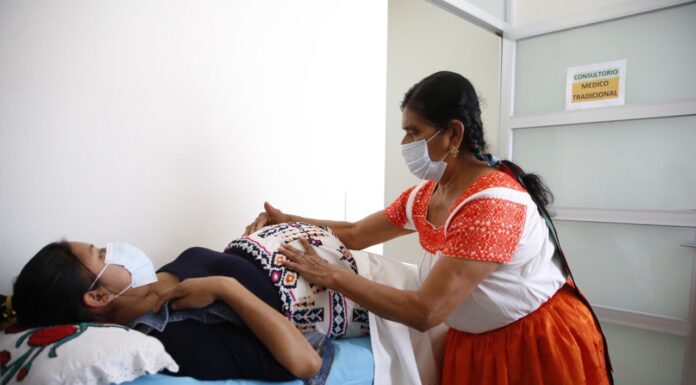 Supervisan instalaciones de Centro de Salud de Huejutla
