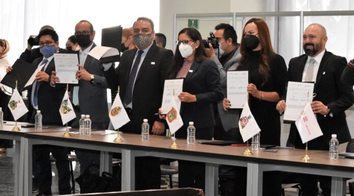 FIRMAN CONVENIO PARA QUE MPYMES PUEDAN REGISTRAR SU MARCA EN HIDALGO