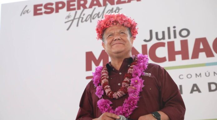 ENCUENTRO MASIVO EN SAN FELIPE ORIZATLÁN PARA RECIBIR A JULIO MENCHACA