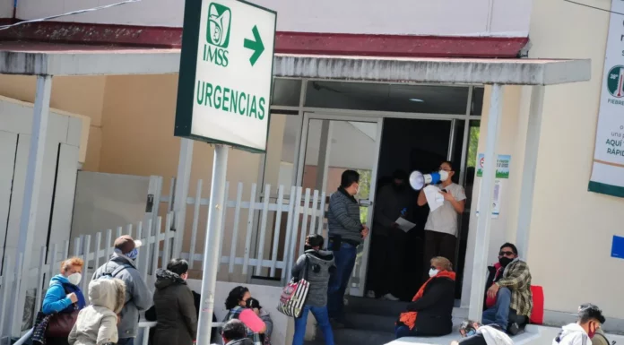 IMSS Querétaro amputa por error ambas piernas de una mujer