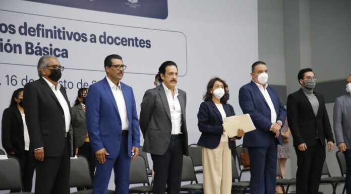 ENTREGAN NOMBRAMIENTOS A 1650 PROFESORES DE EDUCACIÓN BÁSICA EN HIDALGO