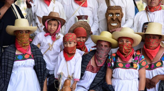 XANTOLO Y DÍA DE MUERTOS ATRAEN TURISMO NACIONAL E INTERNACIONAL A HIDALGO
