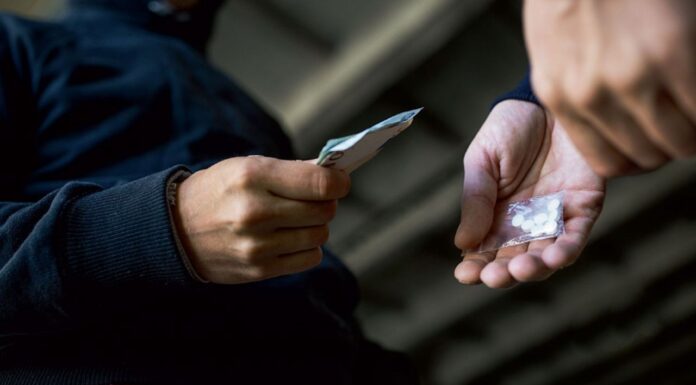 Aseguran a presuntos narcomenudistas en Pachuca