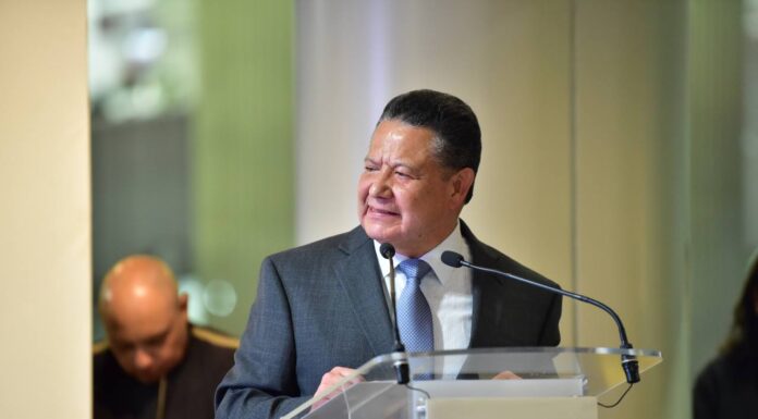 Reconoce Julio Menchaca impulso a leyes a favor de la población hidalguense