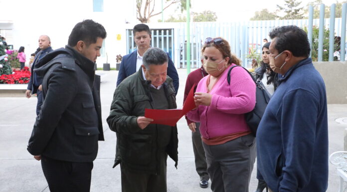 Julio Menchaca supervisa trabajo de la Caasim