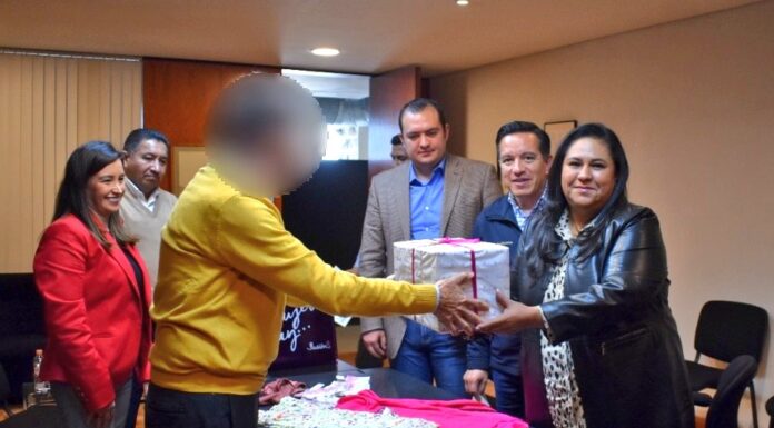 Recibe Voluntariado de Sedeco donativo de empresa hidalguense en beneficio del DIF estatal