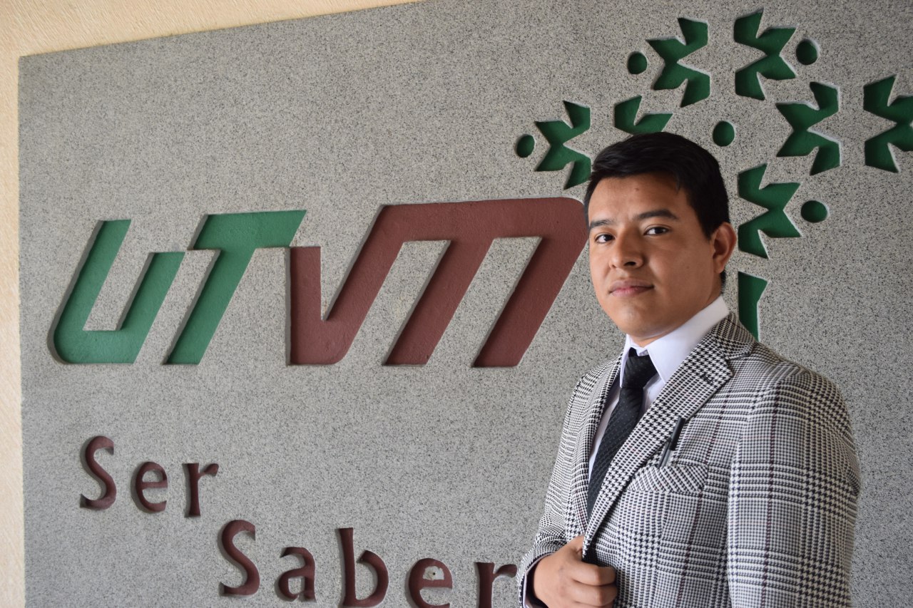 Estudiante de la UTVM viajó a Canadá como parte del Programa de Líderes ...