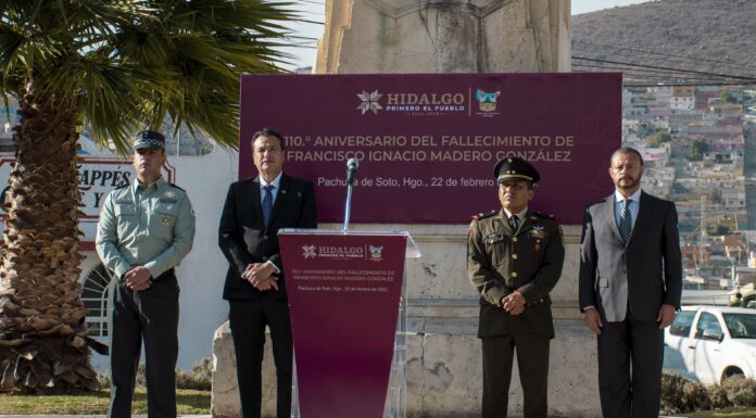 Montan guardia de honor por el 110.º Aniversario del fallecimiento de Francisco I Madero