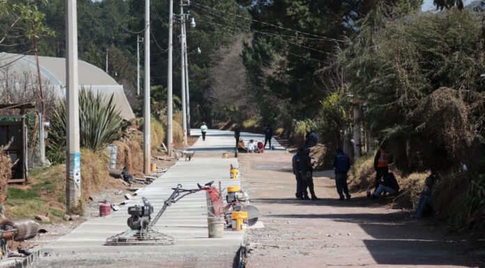 SOPOT concluye pavimentación en Acaxochitlán