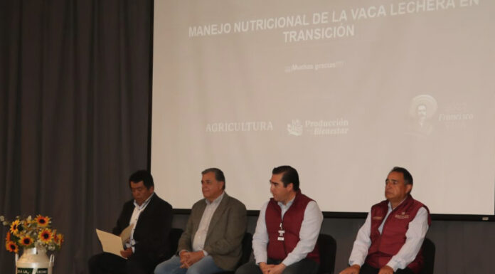 Capacitan Sader y Sedagroh a productores lecheros