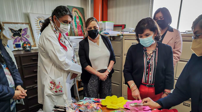 ENTREGAN APOYOS PARA DIGNIFICAR VILLA OCARANZA