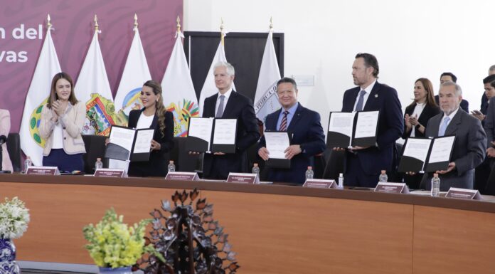 Participa Menchaca Salazar en firma de convenio de seguridad con entidades federativas