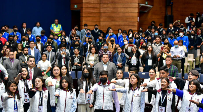 Altura de miras y respeto entre poderes, claves para la transformación de Hidalgo: JMS