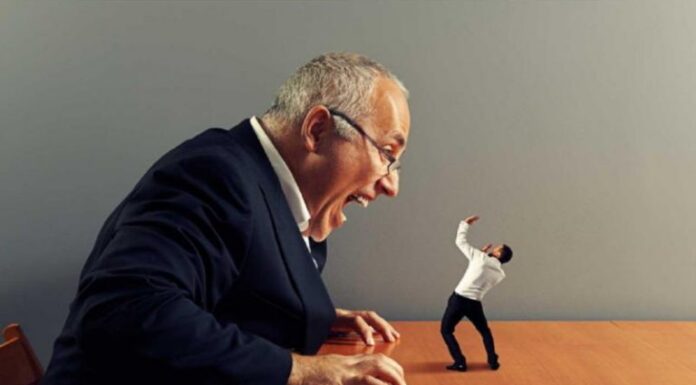 Sobre el trastorno de la personalidad del servidor público en México