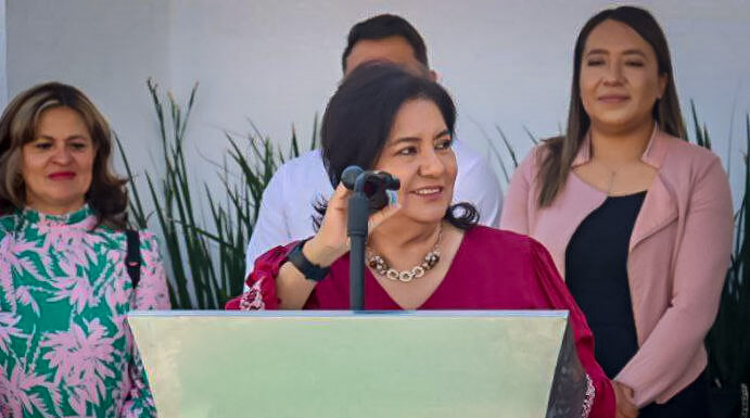 Inaugura Edda Vite nuevo CAIC en Alfajayucan