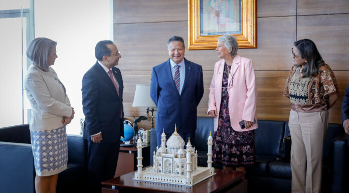 Pugna Menchaca Salazar por un sistema de justicia al alcance de todas y todos