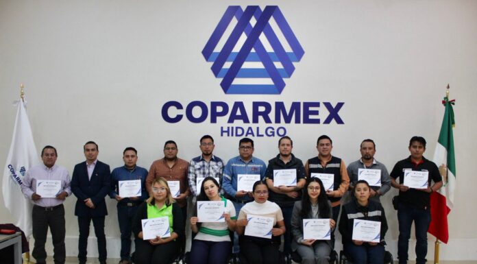 Empresas asociadas a COPARMEX se capacitan en seguridad y salud en el trabajo.