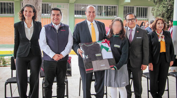 Natividad Castrejón oficializa inicio de clases ante bachilleres