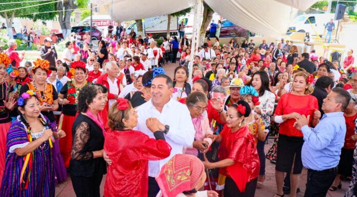 Celebran primer encuentro de Danza de adultos mayores organizado por el Sistema Municipal DIF Tepeji