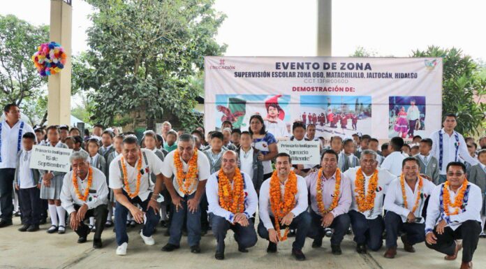 Resalta Hidalgo preservación de lenguas maternas en las aulas