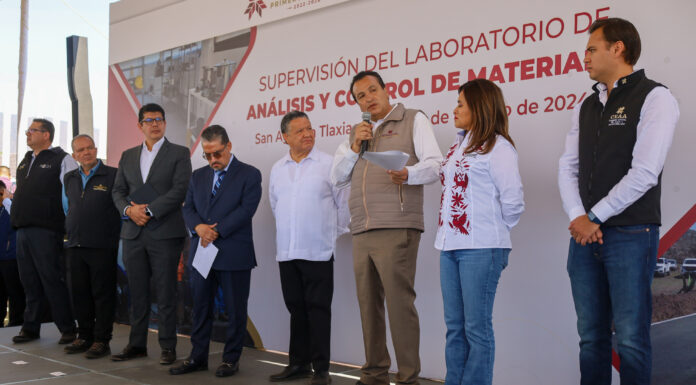 Menchaca Salazar supervisa construcción del Laboratorio de Análisis y Control de Materiales