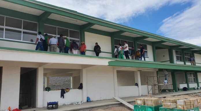 Instalaciones de COBAEH de San Ildefonso, una realidad para esta comunidad indígena de Tepeji.
