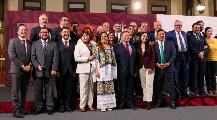 Hidalgo presente en reunión nacional sobre salud con el Presidente de la República
