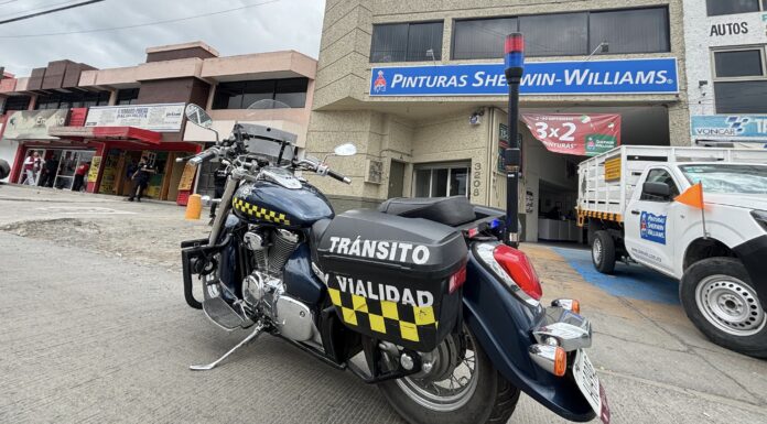 Secretaría de Seguridad Pública de Pachuca rescata a hombre que intentaba suicidarse en bulevar Luis Donaldo Colosio