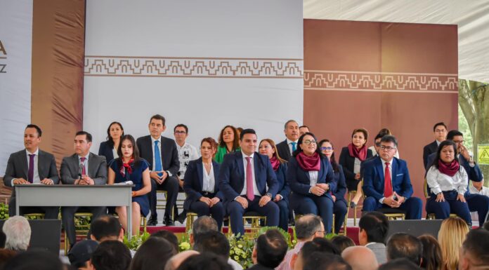 Llegó la invitada de honor al cabildo de Tula