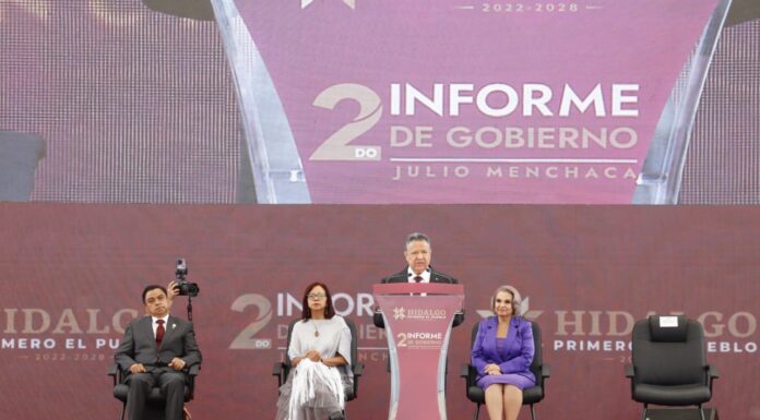 Julio Menchaca rinde segundo Informe de Gobierno; se someterá a revocación de mandato