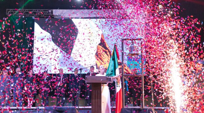 Una Noche Mexicana Llena de Música y Tradición en Tepeji del Río