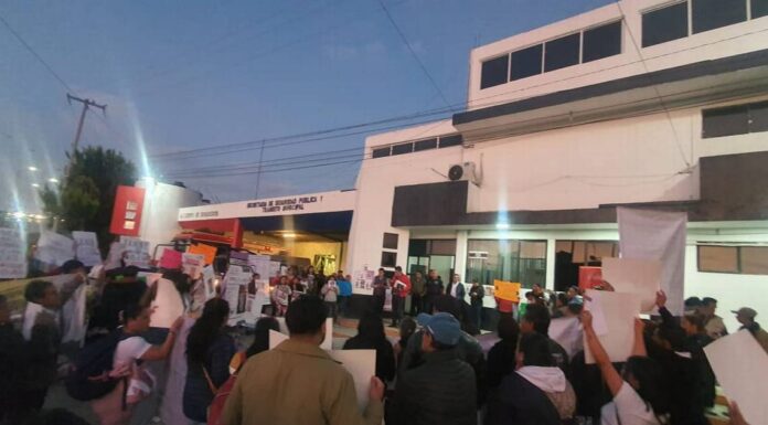 Familiares de personas no localizadas se manifiestan en La Ciudad de Los Atlantes para demandar seguridad y la localización de sus seres queridos