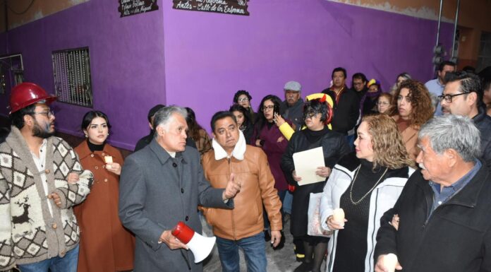 Andrés Velázquez regresa a su barrio para cumplir compromisos y agradecer el apoyo de vecinos