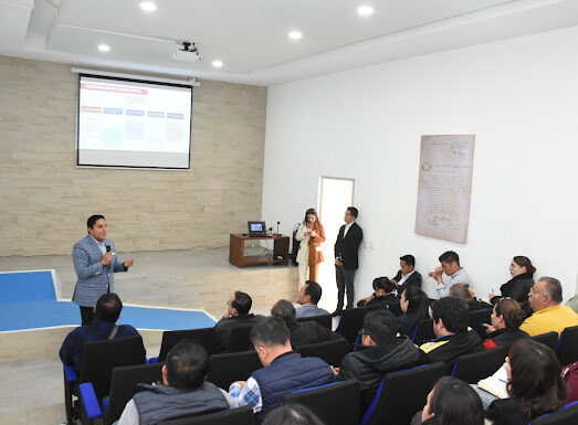 IEL capacita a asesores de diputados