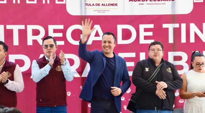 “Agua para el bienestar: Entregan tinacos a familias tulenses, compromiso del Gobierno Municipal de Tula de Allende.