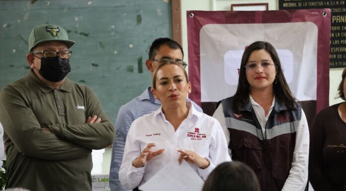 Gobierno de Tepeji del Río entrega materiales agrícolas a la Casa del Adulto Mayor