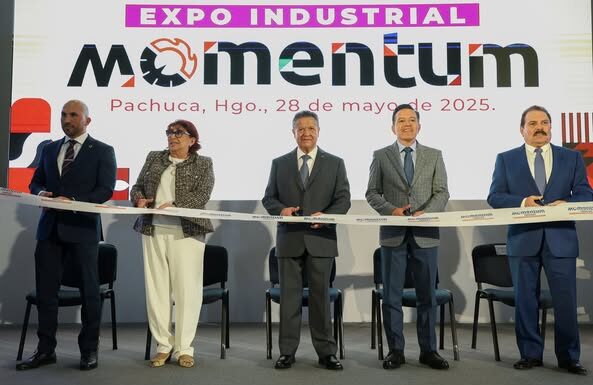 El desarrollo de Hidalgo es producto del talento de su gente: Julio Menchaca