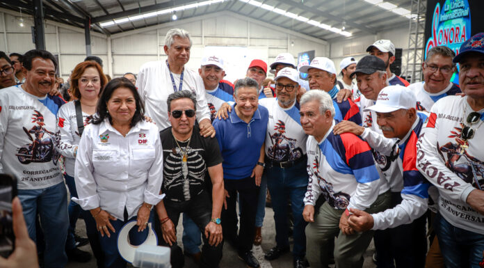 DIF Hidalgo festeja a miles de personas mayores en “Viviendo en Plenitud”
