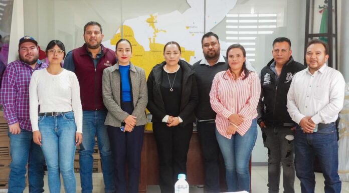 Claudia Sandoval impulsa el desarrollo agropecuario junto al ejido y la SADERH