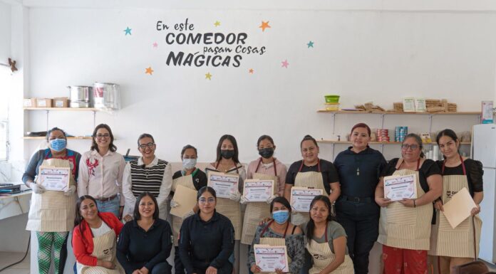 Fortalece Tepeji del Río el autoempleo y bienestar de familias en Santiago Tlapanaloya